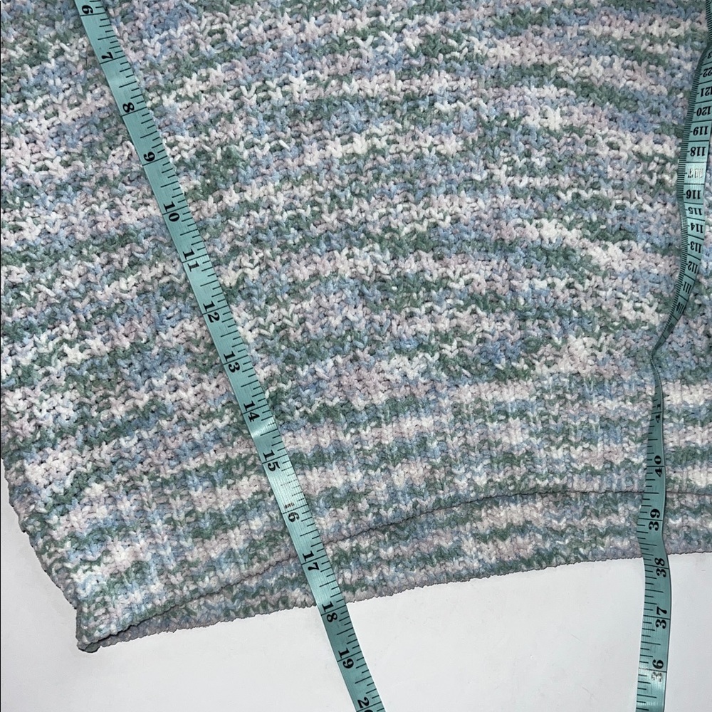 SO Women's Blue and White Knit Sweater size XS - Picture 7 of 10